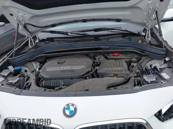 2022 BMW X2 sDrive28i z VIN WBXYH9C06N5U37719, wystawiony jako IAAI lot #42355050 z przebiegiem 33 127 mil mil oraz . Historia ofert i sprzedaży dostępna na DreamBid. Obrazek 10.