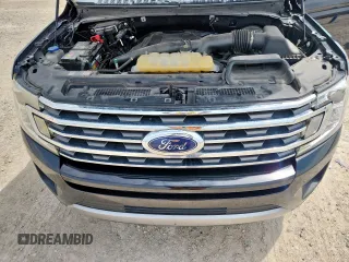 2018 Ford Expedition XLT z VIN 1FMJU1HT4JEA33760, wystawiony jako Copart lot #59772635 z przebiegiem 133 759 mil mil oraz Czysty tytuł • Clean title. Historia ofert i sprzedaży dostępna na DreamBid. Obrazek 12.