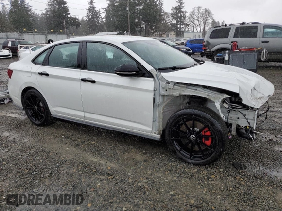2024 Volkswagen Jetta GLI 40th Anniversary Edition z VIN 3VW9T7BU7RM021264, wystawiony jako Copart lot #50994425 z przebiegiem 16 550 mil mil oraz Szkoda całkowita • Salvage title. Historia ofert i sprzedaży dostępna na DreamBid. Obrazek 4.