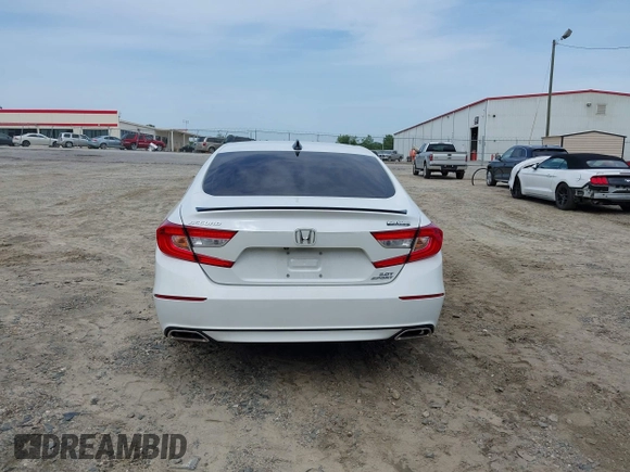 2021 Honda Accord Sport z VIN 1HGCV2F38MA011695, wystawiony jako IAAI lot #42245415 z przebiegiem 79 075 mil mil oraz . Historia ofert i sprzedaży dostępna na DreamBid. Obrazek 17.
