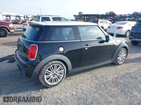 2016 MINI Hardtop S with VIN WMWXP7C53G2A42932, listed as a IAAI auction lot 42461469 with 76,038 mi miles and . Bid and sale history available at DreamBid. Image 4.