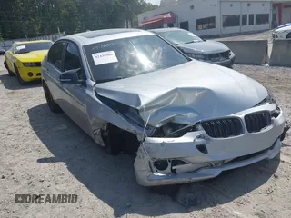 2013 BMW 3 Series 328i с VIN WBA3A5C54DF601944, выставлен на аукционе IAAI как лот 42430888 с пробегом 137 843 миль миль и . История ставок и продаж доступна на DreamBid. Изображение 1.