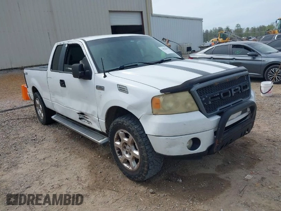 2008 Ford F-150 STX with VIN 1FTRX12W48FB19611, listed as a IAAI auction lot 41884444 with 260,243 mi miles and . Bid and sale history available at carsss.com. Image 1.