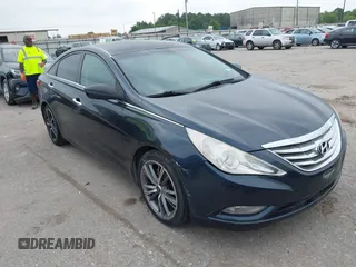 2012 Hyundai Sonata Limited z VIN 5NPEC4AC8CH437748, wystawiony jako IAAI lot #42315377 z przebiegiem 108 173 mil mil oraz . Historia ofert i sprzedaży dostępna na DreamBid. Obrazek 1.
