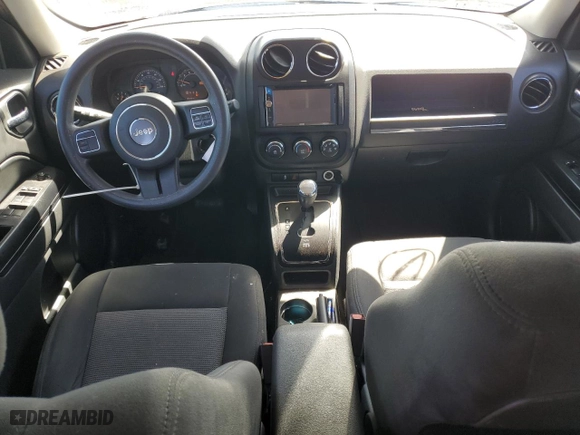 2015 Jeep Patriot Altitude Edition with VIN 1C4NJPBA1FD247255, listed as a Copart auction lot 47725205 with 165,804 mi miles and Salvage Title. Bid and sale history available at carsss.com. Image 8.