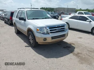 2014 Ford Expedition XLT z VIN 1FMJU1H56EEF25651, wystawiony jako IAAI lot #42542059 z przebiegiem 278 016 mil mil oraz . Historia ofert i sprzedaży dostępna na DreamBid. Obrazek 1.