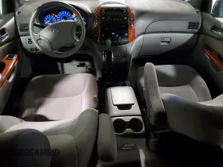 2010 Toyota Sienna XLE with VIN 5TDYK4CC6AS303213, listed as a Copart auction lot 54831745 with 195,853 mi miles and Clean Title. Bid and sale history available at carsss.com. Image 8.