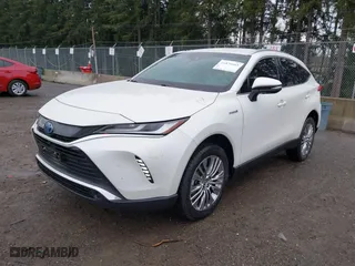 2021 Toyota Venza LE with VIN JTEAAAAH1MJ013086, listed as a IAAI auction lot 41870665 with NaN miles. Bid and sale history available at carsss.com. Image 18.