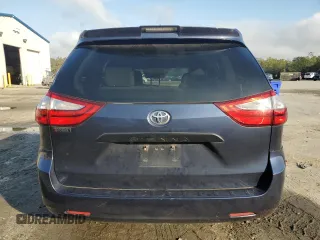 2019 Toyota Sienna L with VIN 5TDZZ3DC3KS015479, listed as a Copart auction lot 79917304 with 81,487 mi miles and Salvage Title. Bid and sale history available at carsss.com. Image 6.