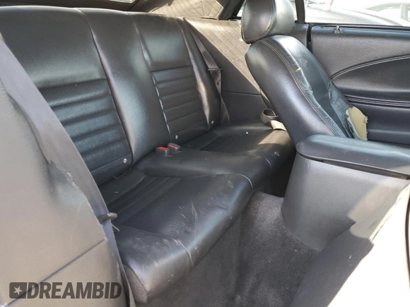 2003 Ford Mustang GT Deluxe z VIN 1FAFP45XX3F445761, wystawiony jako Copart lot #42546915 z przebiegiem 130 833 mil mil oraz Szkoda całkowita • Salvage title. Historia ofert i sprzedaży dostępna na DreamBid. Obrazek 10.