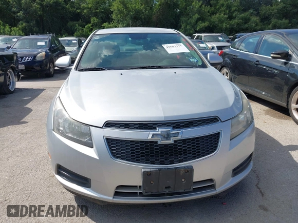 2014 Chevrolet Cruze 1LT with VIN 1G1PC5SB8E7410649, listed as a IAAI auction lot 42582375 with 228,772 mi miles and . Bid and sale history available at DreamBid. Image 6.