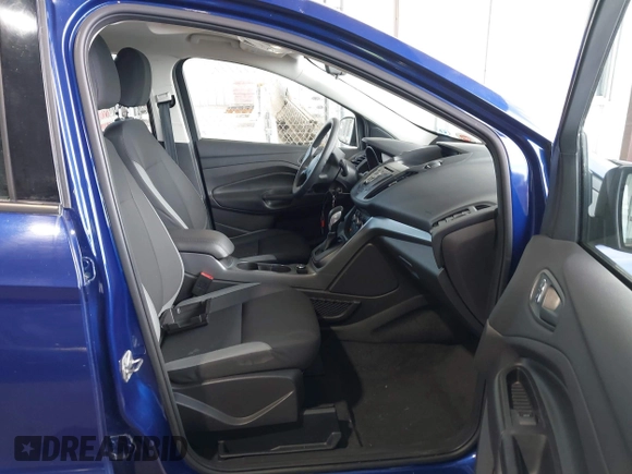 2016 Ford Escape S with VIN 1FMCU0F78GUC00113, listed as a IAAI auction lot 42015077 with 98,890 mi miles. Bid and sale history available at carsss.com. Image 5.