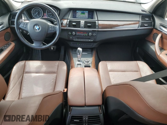 2012 BMW X5 35i with VIN 5UXZV4C50CL750118, listed as a Copart auction lot 53302375 with 102,917 mi miles and Clean title. Bid and sale history available at DreamBid. Image 8.