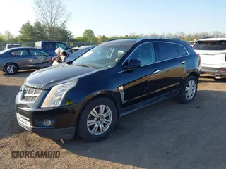 2010 Cadillac SRX Luxury Collection z VIN 3GYFNDEYXAS655420, wystawiony jako IAAI lot #42088766 z przebiegiem 235 033 mil mil oraz . Historia ofert i sprzedaży dostępna na DreamBid. Obrazek 18.