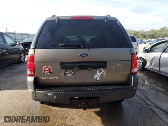 2004 Ford Explorer XLS with VIN 1FMZU72K74UA98831, listed as a Copart auction lot 53464105 with 135,612 mi miles and Non repairable. Bid and sale history available at DreamBid. Image 6.