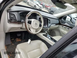 2016 Volvo XC90 T6 Momentum with VIN YV4A22PK1G1093887, listed as a Copart auction lot 69222102 with 67,022 mi miles. Bid and sale history available at carsss.com. Image 8.