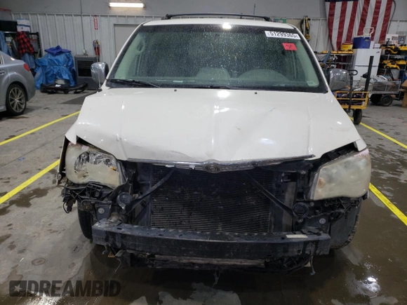 2008 Chrysler Town & Country Touring with VIN 2A8HR54P78R768842, listed as a Copart auction lot 51299365 with 174,338 mi miles and Salvage Title. Bid and sale history available at carsss.com. Image 5.