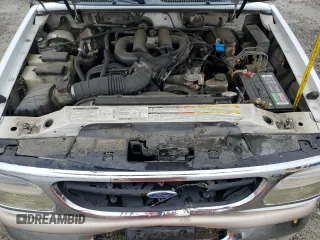 1998 Ford Explorer XL с VIN 1FMZU34E6WZA79032, выставлен на аукционе Copart как лот 48829705 с пробегом 159 296 миль миль и Чистый • Clean title. История ставок и продаж доступна на DreamBid. Изображение 11.