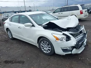 2015 Nissan Altima S z VIN 1N4AL3AP7FN380657, wystawiony jako IAAI lot #41883719 z przebiegiem 155 176 mil mil oraz . Historia ofert i sprzedaży dostępna na DreamBid. Obrazek 1.