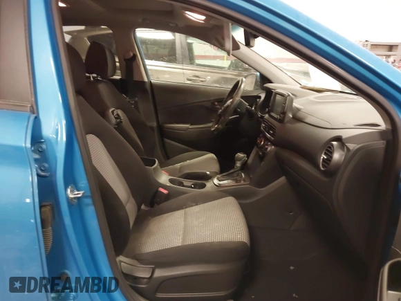 2020 Hyundai Kona SEL Plus with VIN KM8K6CAA8LU546800, listed as a IAAI auction lot 41618252 with 45,671 mi miles and . Bid and sale history available at DreamBid. Image 5.