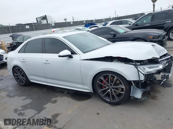 2018 Audi S4 Premium Plus with VIN WAUB4AF4XJA044884, listed as a IAAI auction lot 42164365 with 1 mi miles. Bid and sale history available at carsss.com. Image 13.
