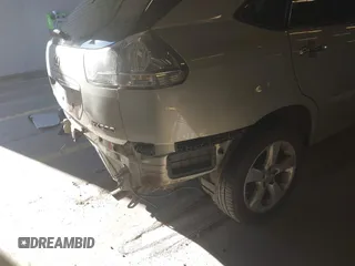 2005 Lexus RX 330 z VIN 2T2HA31U85C050351, wystawiony jako IAAI lot #41517285 z przebiegiem 202 827 mil mil oraz . Historia ofert i sprzedaży dostępna na DreamBid. Obrazek 16.