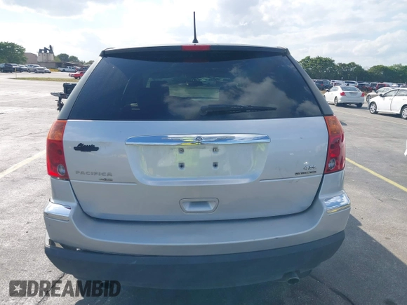 2007 Chrysler Pacifica Touring with VIN 2A8GF68X67R334513, listed as a IAAI auction lot 41662877 with 121,823 mi miles and . Bid and sale history available at DreamBid. Image 17.