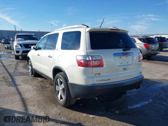 2010 GMC Acadia SLT1 with VIN 1GKLVMED0AJ167282, listed as a IAAI auction lot 41227299 with 121,293 mi miles. Bid and sale history available at carsss.com. Image 3.