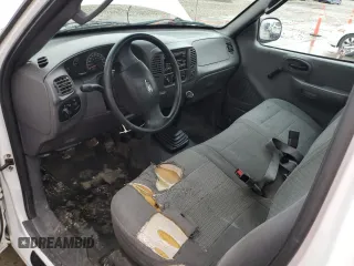 2003 Ford F-150 XL с VIN 2FTRF17213CA05045, выставлен на аукционе Copart как лот 87225544 с пробегом Не указан миль и Списание • Salvage title. История ставок и продаж доступна на DreamBid. Изображение 8.