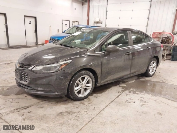 2017 Chevrolet Cruze LT with VIN 1G1BE5SMXH7105938, listed as a IAAI auction lot 41620011 with NaN miles. Bid and sale history available at carsss.com. Image 2.