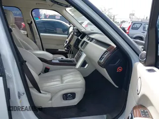 2017 Land Rover Range Rover HSE z VIN SALGS2FK8HA326995, wystawiony jako IAAI lot #41688113 z przebiegiem 55 209 mil mil oraz . Historia ofert i sprzedaży dostępna na DreamBid. Obrazek 5.