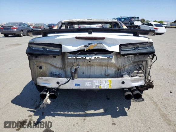2017 Chevrolet Camaro 2SS с VIN 1G1FH1R7XH0165745, выставлен на аукционе Copart как лот 55525995 с пробегом Не указан миль и На запчасти • Non repairable. История ставок и продаж доступна на DreamBid. Изображение 6.