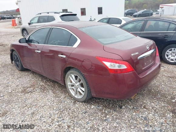 2011 Nissan Maxima 3.5 S with VIN 1N4AA5AP5BC800925, listed as a IAAI auction lot 41861798 with 243,590 mi miles. Bid and sale history available at carsss.com. Image 3.