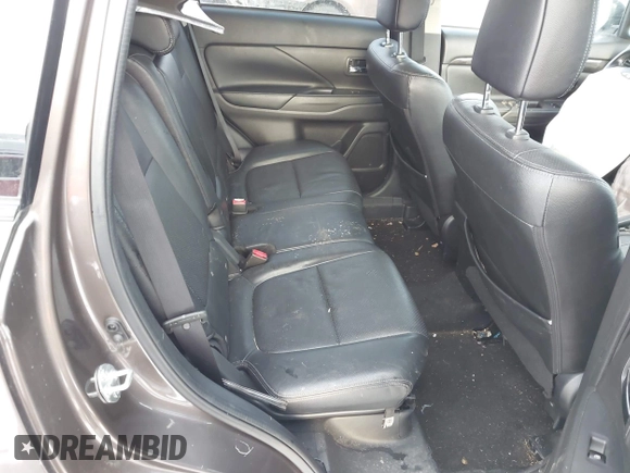 2016 Mitsubishi Outlander SE with VIN JA4AZ3A33GZ051271, listed as a IAAI auction lot 41161321 with 61,306 mi miles and . Bid and sale history available at DreamBid. Image 8.