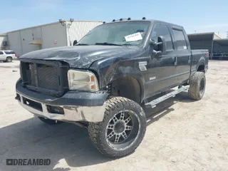 2005 Ford Super Duty F-250 XL with VIN 1FTSW21P45EB16990, listed as a IAAI auction lot 41741408 with 1 mi miles. Bid and sale history available at carsss.com. Image 2.