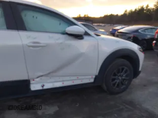 2023 Mazda CX-30 S с VIN 3MVDMBAM1PM581663, выставлен на аукционе IAAI как лот 41040122 с пробегом 13 916 миль миль и . История ставок и продаж доступна на DreamBid. Изображение 6.