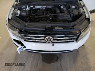2018 Volkswagen Tiguan SEL with VIN 3VV3B7AX6JM078407, listed as a Copart auction lot 68257194 with 172,801 mi miles and Salvage title. Bid and sale history available at DreamBid. Image 14.