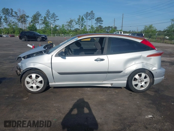 2001 Ford Focus ZX3 with VIN 3FAFP313X1R117916, listed as a IAAI auction lot 42123596 with 88,599 mi miles and . Bid and sale history available at DreamBid. Image 14.