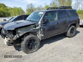 2022 Toyota 4Runner TRD Pro with VIN JTELU5JR2N6031777, listed as a Copart auction lot 55554135 with 41,603 mi miles and Salvage title. Bid and sale history available at DreamBid. Image 1.