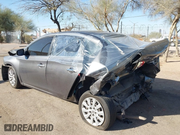 2017 Nissan Sentra SR with VIN 3N1AB7AP6HL697226, listed as a IAAI auction lot 41761234 with 137,162 mi miles and . Bid and sale history available at DreamBid. Image 6.