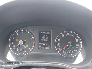 2012 Volkswagen Passat SE z VIN 1VWBP7A30CC101769, wystawiony jako IAAI lot #42281010 z przebiegiem 161 003 mil mil oraz . Historia ofert i sprzedaży dostępna na DreamBid. Obrazek 7.