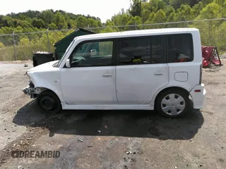 2006 Scion xB with VIN JTLKT324864101956, listed as a IAAI auction lot 37150381 with 250,574 mi miles. Bid and sale history available at carsss.com. Image 15.