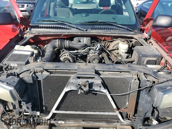 2006 Chevrolet Silverado 1500 Work Truck with VIN 3GCEC14X76G270714, listed as a Copart auction lot 52368285 with 212,222 mi miles and Salvage Title. Bid and sale history available at DreamBid. Image 12.