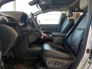 2022 Toyota Sienna XSE z VIN 5TDXSKFCXNS067134, wystawiony jako Copart lot #57658915 z przebiegiem 30 836 mil mil oraz Szkoda całkowita • Salvage title. Historia ofert i sprzedaży dostępna na DreamBid. Obrazek 7.