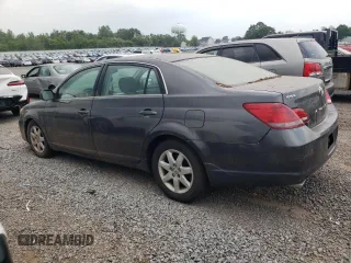 2008 Toyota Avalon XL z VIN 4T1BK36B28U313290, wystawiony jako Copart lot #59974055 z przebiegiem 194 238 mil mil oraz Czysty tytuł • Clean title. Historia ofert i sprzedaży dostępna na DreamBid. Obrazek 2.