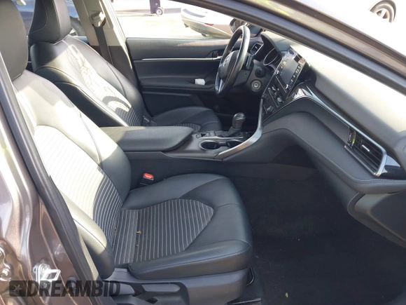 2023 Toyota Camry SE z VIN 4T1G11BK7PU077382, wystawiony jako IAAI lot #41785765 z przebiegiem 34 953 mil mil oraz . Historia ofert i sprzedaży dostępna na DreamBid. Obrazek 5.