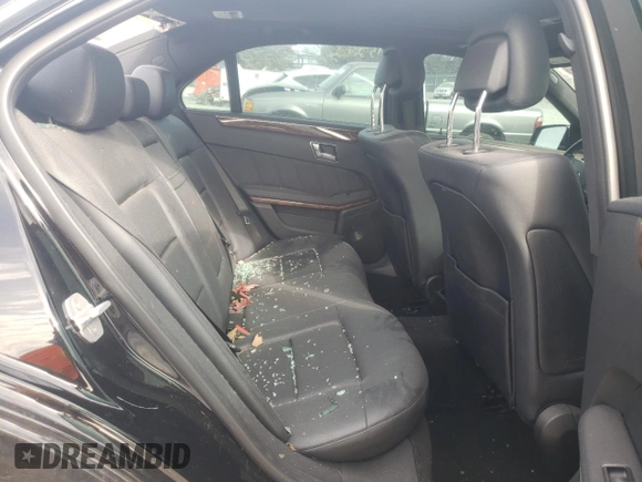 2010 Mercedes-Benz E 350 Luxury with VIN WDDHF5GB9AA160952, listed as a Copart auction lot 46392455 with 152,712 mi miles and Salvage Title. Bid and sale history available at DreamBid. Image 11.