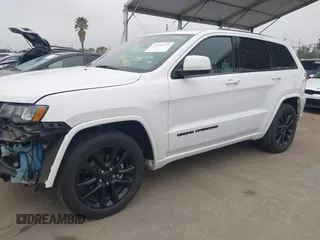 2017 Jeep Grand Cherokee Laredo with VIN 1C4RJEAG9HC805132, listed as a IAAI auction lot 42034175 with 120,949 mi miles and . Bid and sale history available at DreamBid. Image 15.