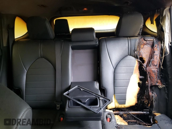 2023 Toyota Highlander L z VIN 5TDKDRBH6PS041762, wystawiony jako Copart lot #54960045 z przebiegiem 27 738 mil mil oraz Szkoda całkowita • Salvage title. Historia ofert i sprzedaży dostępna na DreamBid. Obrazek 10.