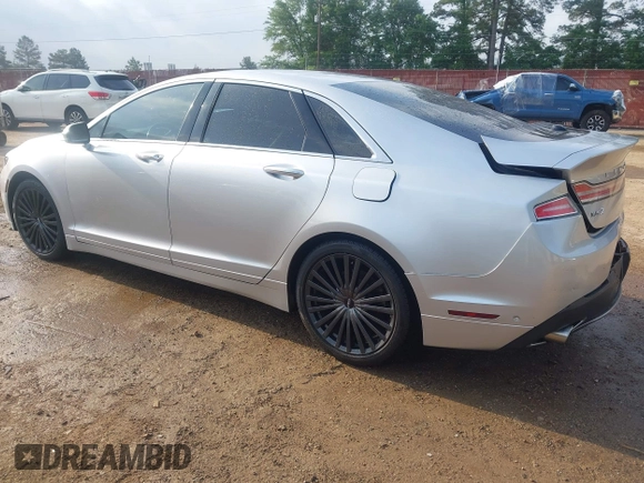 2017 Lincoln MKZ Reserve z VIN 3LN6L5E96HR649914, wystawiony jako IAAI lot #42136130 z przebiegiem 84 144 mil mil oraz . Historia ofert i sprzedaży dostępna na DreamBid. Obrazek 3.